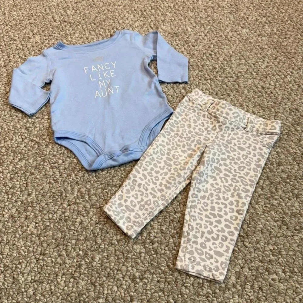 Carters Girls Fancy Like My Aunt Outfit Size 6‎ Months